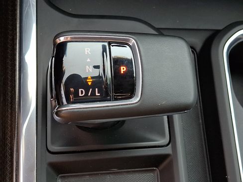 Used 2024 Chevrolet Silverado 1500 RST AWD/4WD image 15