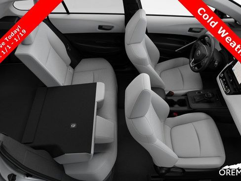 New 2026 Toyota Corolla Cross LE w/ Moonroof Package image 16