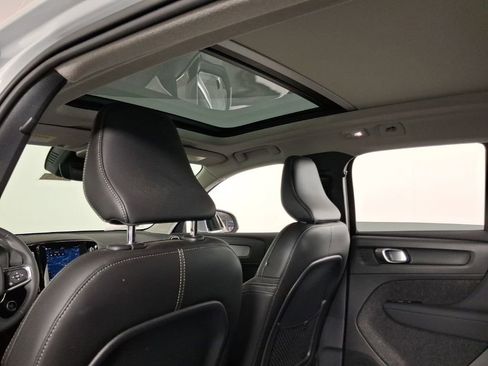 Certified 2024 Volvo XC40 B5 Ultimate w/ Protection Package Premier AWD/4WD image 20