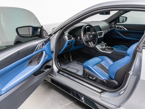 Used 2022 BMW M4 Competition w/ Executive Package RWD image 23