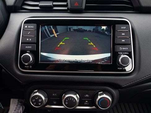 New 2025 Nissan Versa S image 15