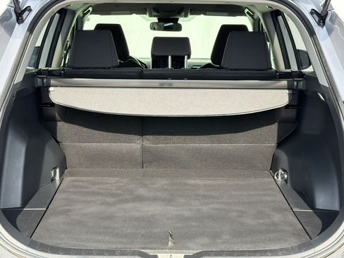 Used 2023 Toyota RAV4 LE AWD/4WD image 26