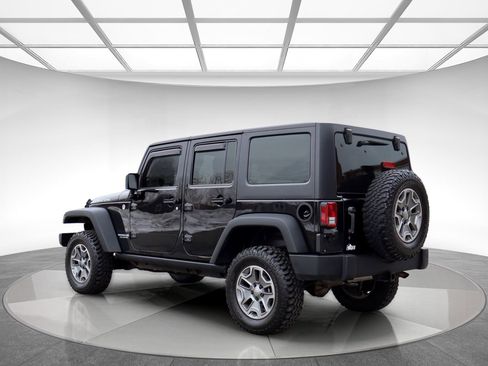 Used 2014 Jeep Wrangler Unlimited Rubicon w/ Connectivity Group image 6