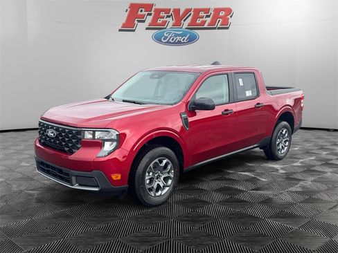 New 2025 Ford Maverick XLT image 1