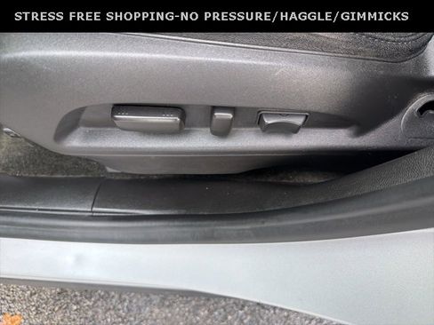 Used 2017 GMC Terrain SLE w/ Convenience Package image 15