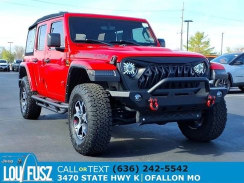 Used 2022 Jeep Wrangler Unlimited Rubicon w/ Cold Weather Group AWD/4WD image 1