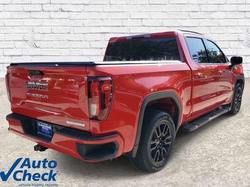 Used 2024 GMC Sierra 1500 Elevation w/ LPO, Elevation Black Package RWD image 4