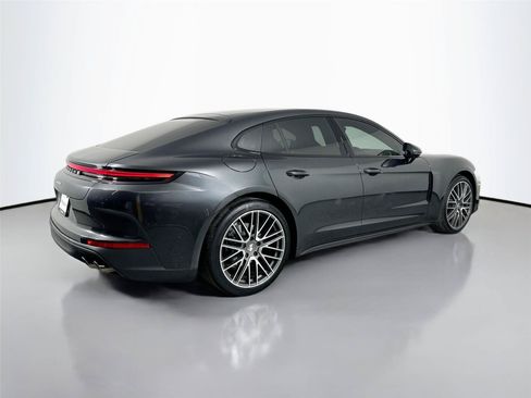 Certified 2024 Porsche Panamera image 7