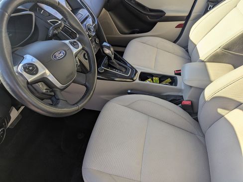 Used 2016 Ford Focus Electric Hatchback image 7