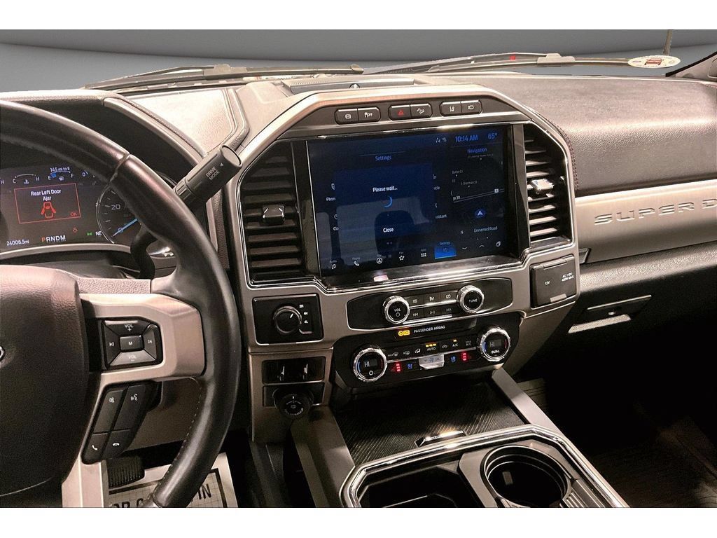Used 2022 Ford F450 Platinum w/ FX4 Off-Road Package AWD/4WD image 8