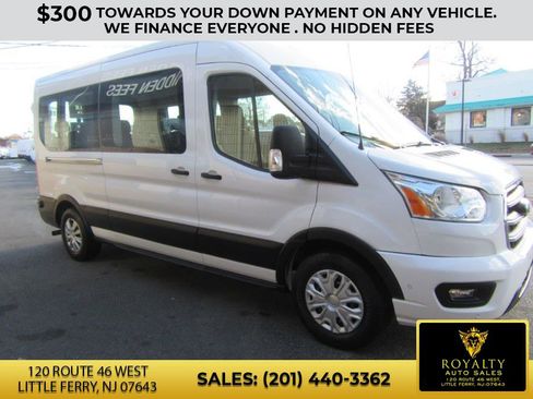 Used 2020 Ford Transit 350 XLT image 3