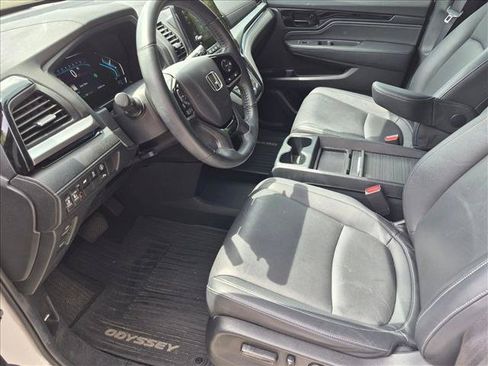Used 2024 Honda Odyssey Touring image 15