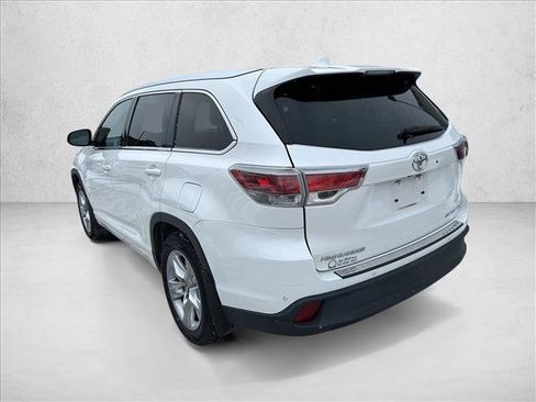 Used 2016 Toyota Highlander Limited Platinum image 7