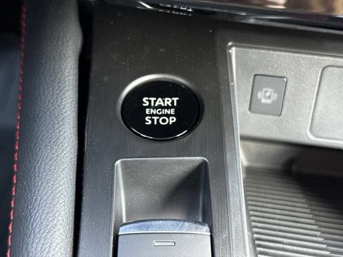 New 2026 Nissan Kicks SR w/ SR Premium Package FWD image 18