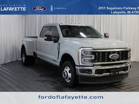 Used 2025 Ford F350 Lariat w/ Lariat Ultimate Package image 1