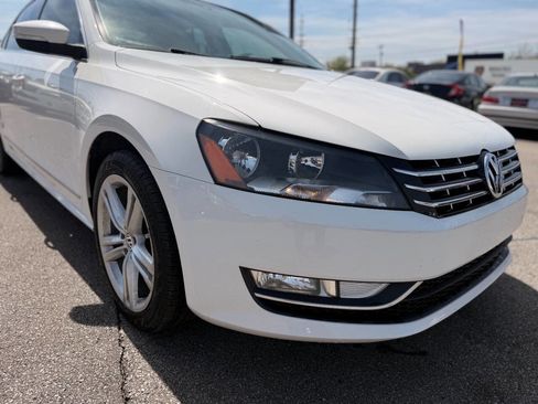 Used 2014 Volkswagen Passat TDI SE image 11