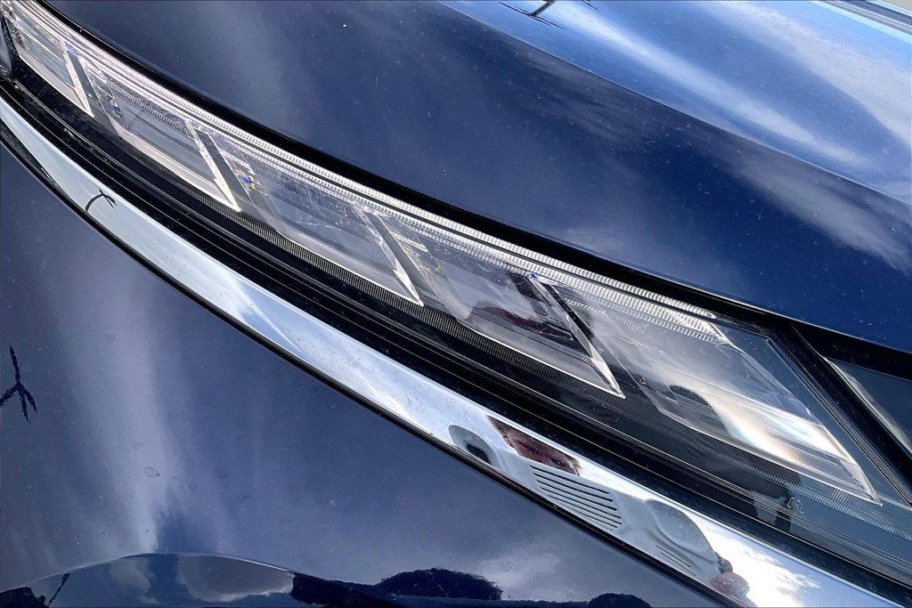 Used 2025 Mitsubishi Outlander SE AWD/4WD image 29