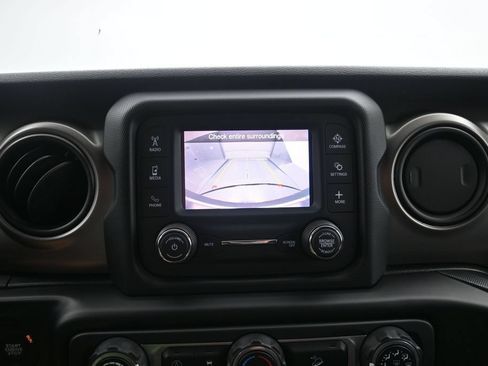 Used 2020 Jeep Wrangler Unlimited Sport AWD/4WD image 16