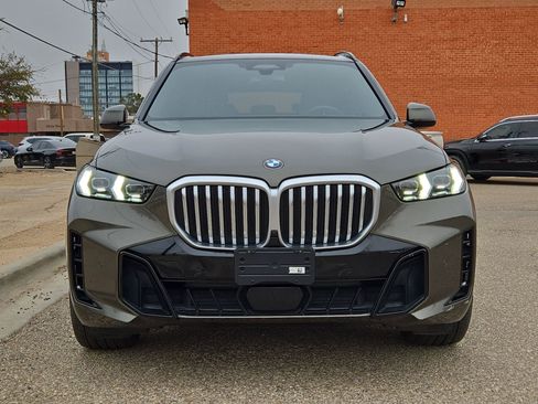 Certified 2024 BMW X5 xDrive40i w/ Executive Package image 10