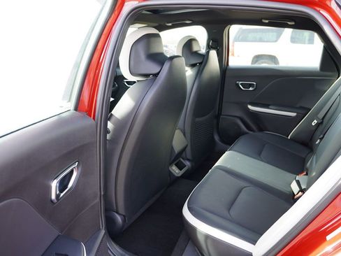 New 2025 Kia K4 GT-Line image 11