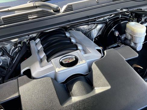 Used 2015 Cadillac Escalade Premium AWD/4WD image 34