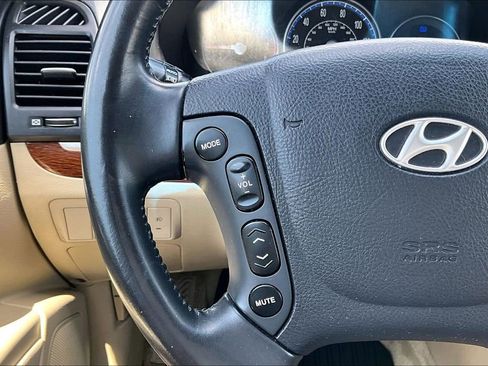 Used 2007 Hyundai Santa Fe SE FWD image 18
