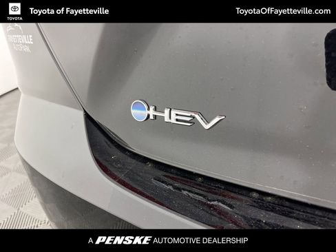 Used 2026 Toyota Camry LE w/ Convenience Package FWD image 11