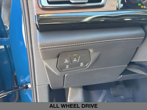 New 2026 Volkswagen Atlas SE image 19