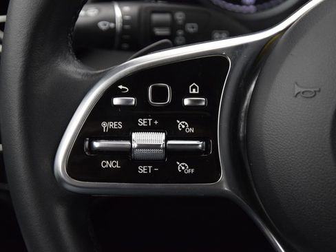 Certified 2022 Mercedes-Benz GLC 300 image 23