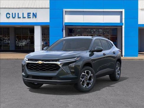 New 2026 Chevrolet Trax LT w/ Driver Confidence Package image 6
