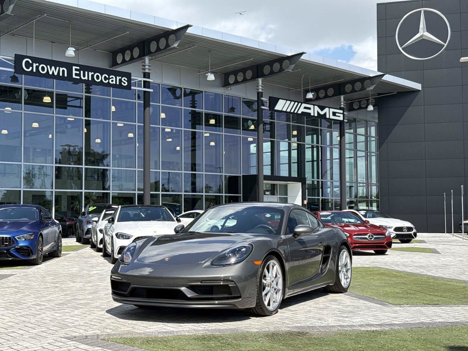 Used 2025 Porsche 718 Cayman GTS RWD image 1