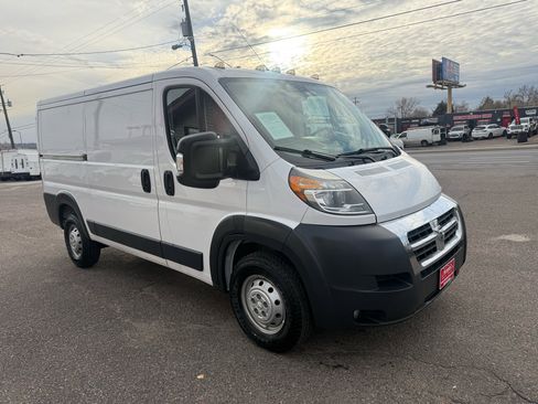Used 2018 RAM ProMaster 1500 w/ Premium Appearance Group image 2