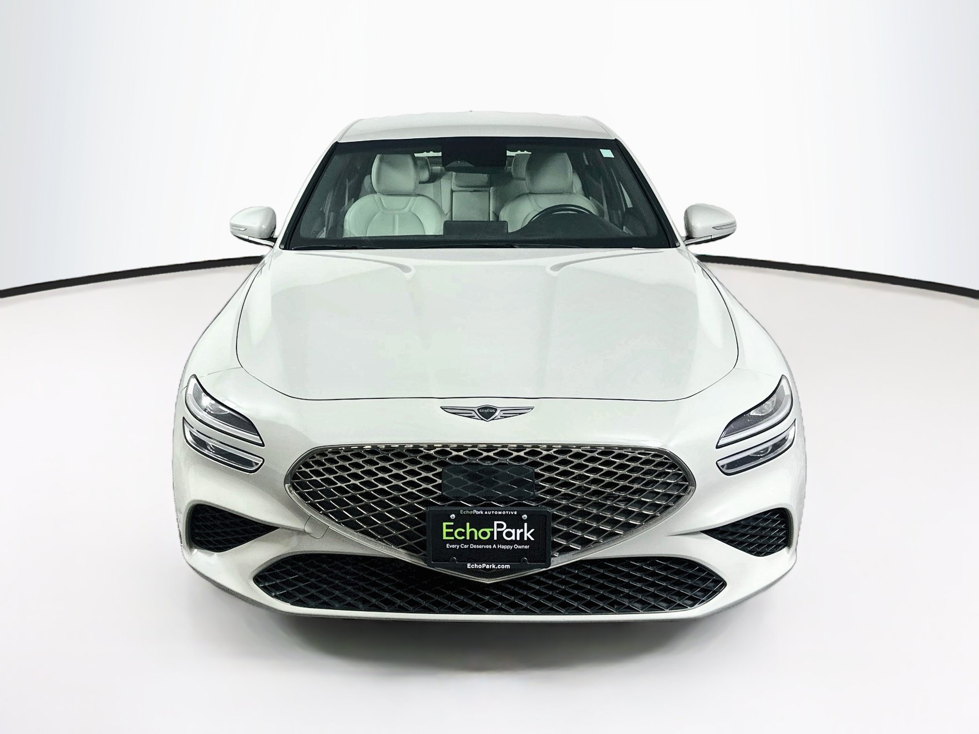 Used 2025 Genesis G70 2.5T RWD image 2