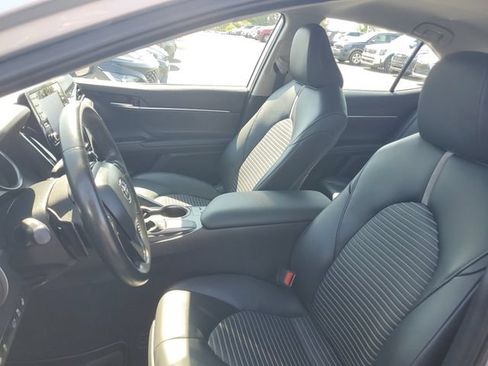 Used 2024 Toyota Camry SE FWD image 15