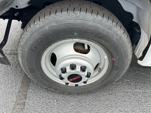 New 2024 GMC Savana 3500 Extended w/ Power Convenience Package image 14