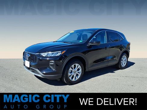 Used 2024 Ford Escape Active w/ Tech Pack #2 image 1