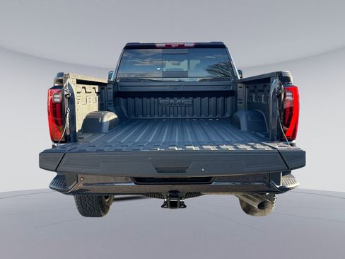 New 2026 GMC Sierra 2500 Denali w/ Denali Reserve Package image 19