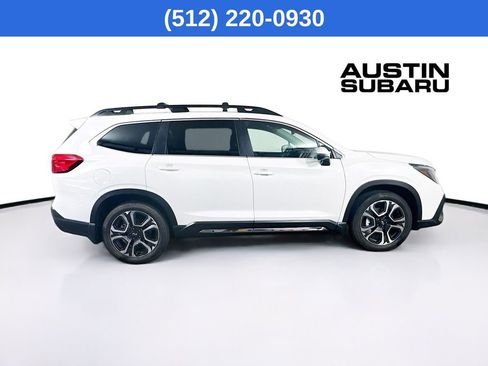 Used 2023 Subaru Ascent Limited image 9