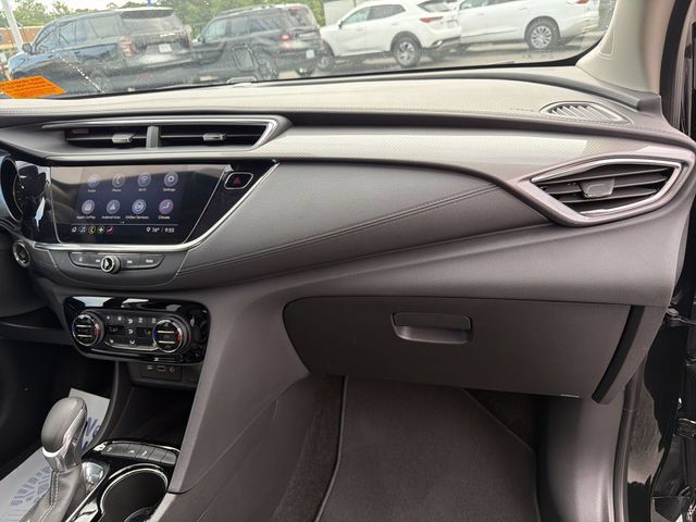 Used 2023 Buick Encore GX Select w/ Sport Touring Package FWD image 27