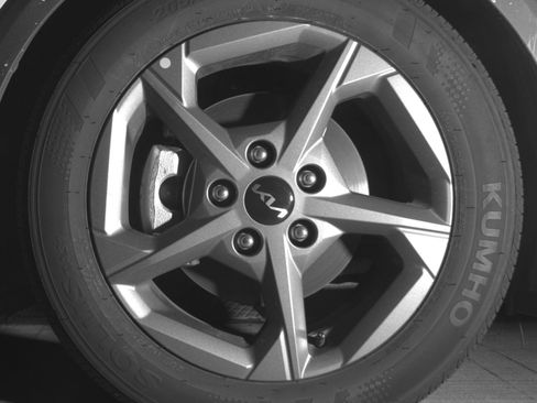 Used 2025 Kia K4 LXS image 12