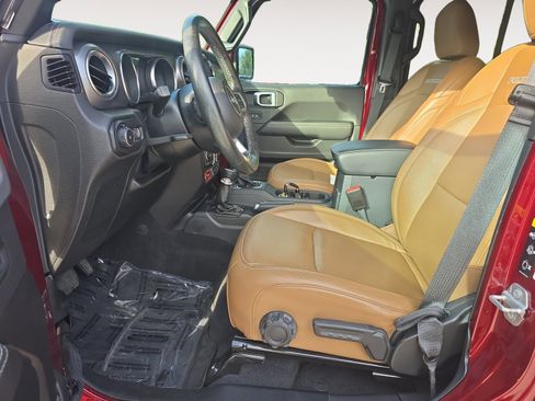Used 2021 Jeep Wrangler Unlimited Rubicon AWD/4WD image 22