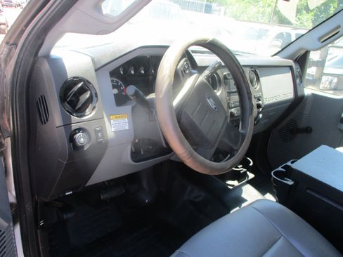 Used 2013 Ford F350 XL image 7