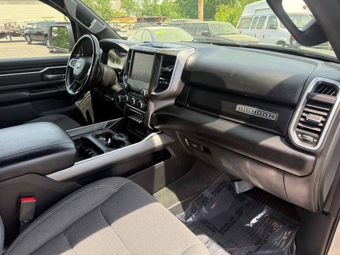 Used 2022 RAM 1500 Big Horn AWD/4WD image 22