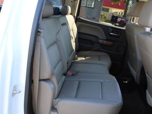 Used 2016 GMC Sierra 2500 SLT w/ Duramax Plus Package image 30