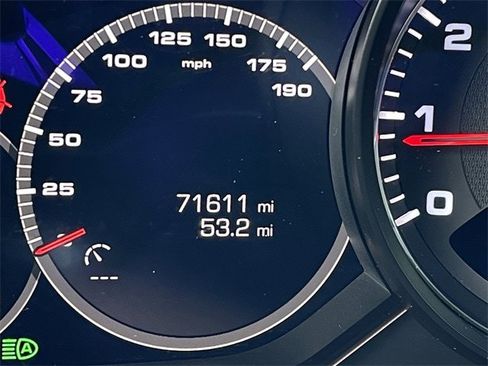 Used 2019 Porsche Cayenne S image 14