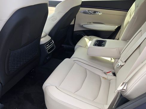 New 2026 Genesis GV70 2.5T Advanced AWD/4WD image 6