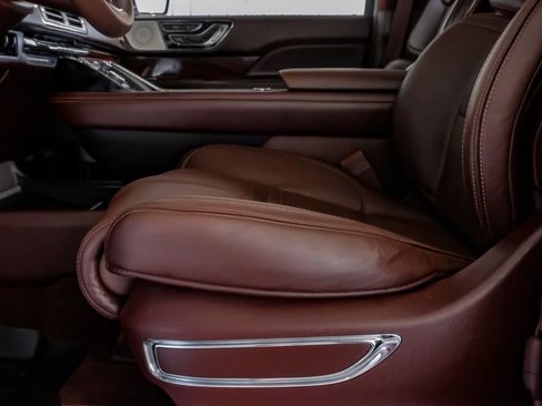 Used 2018 Lincoln Navigator Black Label image 30