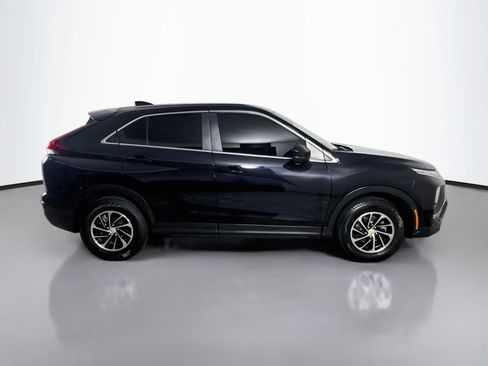 Used 2022 Mitsubishi Eclipse Cross ES FWD image 11
