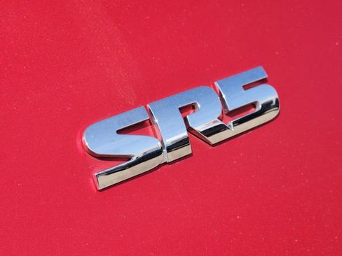 Used 2021 Toyota 4Runner SR5 image 7