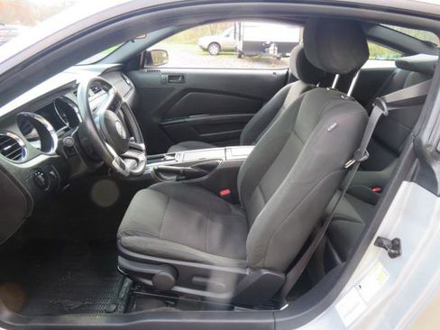 Used 2014 Ford Mustang Coupe image 10